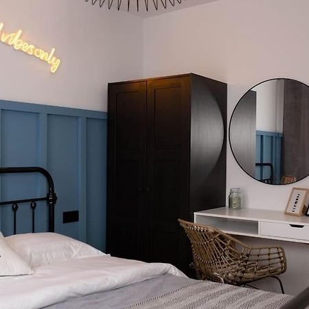 Blue Moon. Cozy Apartment Near Iulius Mall Клуж-Напока Екстер'єр фото